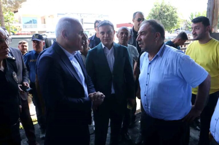 diyarbakirda traktorculer sitesinde yangin YQpBkDKf