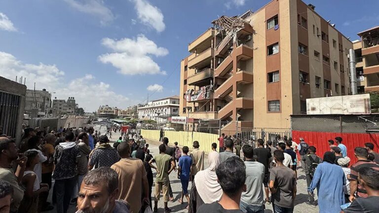 israil han yunusta hastaneyi vurdu olenlerin arasinda gazeteciler de var HEUS3S1j