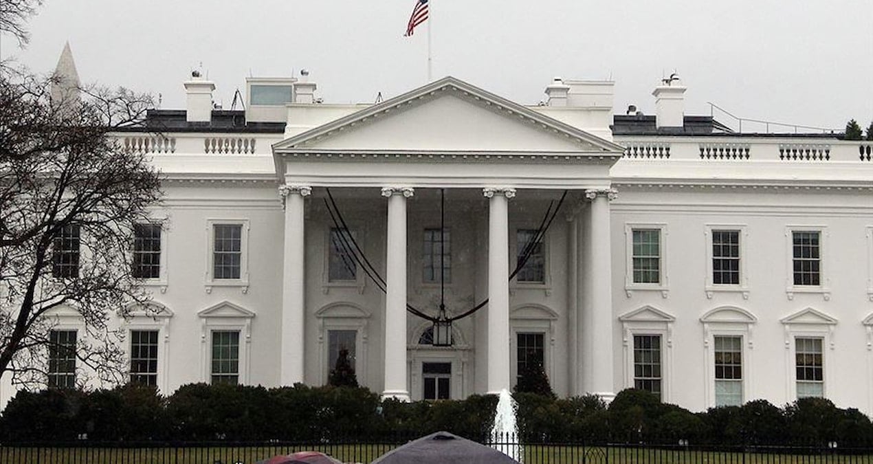 abd israil icin cumhurbaskaninin vizesini iptal ediyor c4qf4yNg