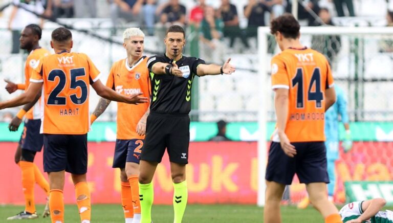 basaksehirden isyan turk futbolu bu mhk ile devam edemez rPl9jQcx