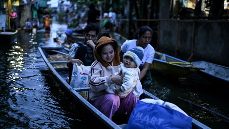 muson yagmurlari 26 can aldi 7RrAZxsv