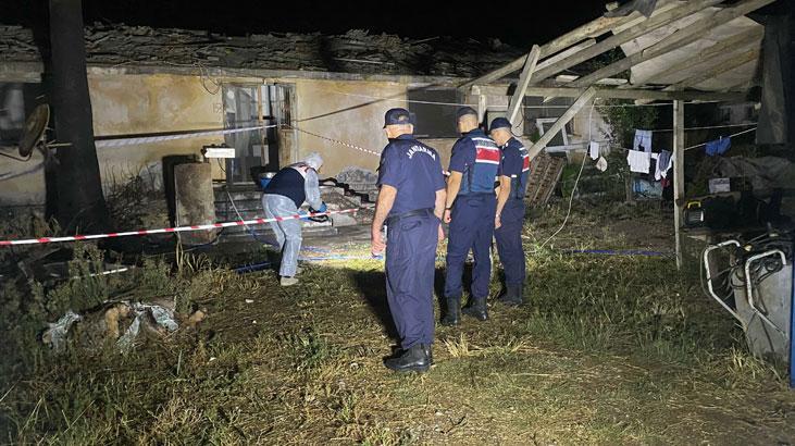 cevre yolundan karsiya gecmek isteyen yayaya carpan surucu gozyaslarina boguldu KU12cC9Q.jpg