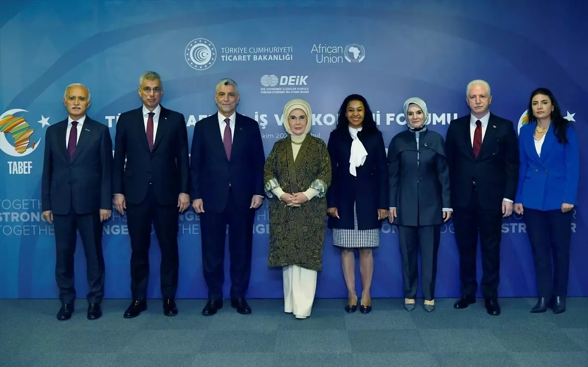 emine erdogan kadin liderligi ve girisimcilik diyalogu panelinde konustu aciklamasi c7LrQCgm.jpg