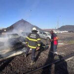 hatayda park halindeki otomobil alevlere teslim oldu QguwcsSO.jpg