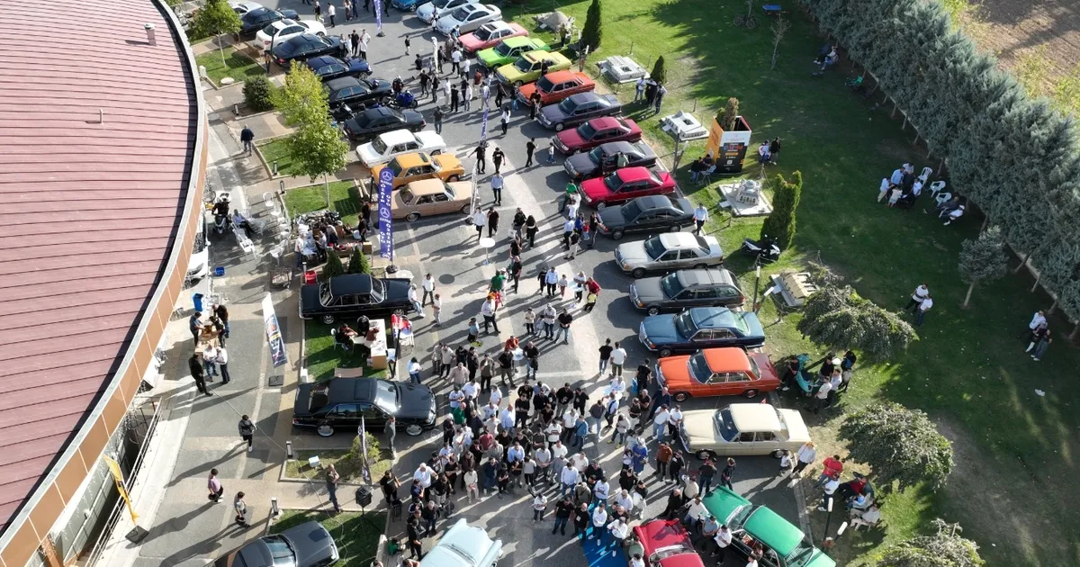 klasik tutkunlar malatyada bulustu BjPcSynM