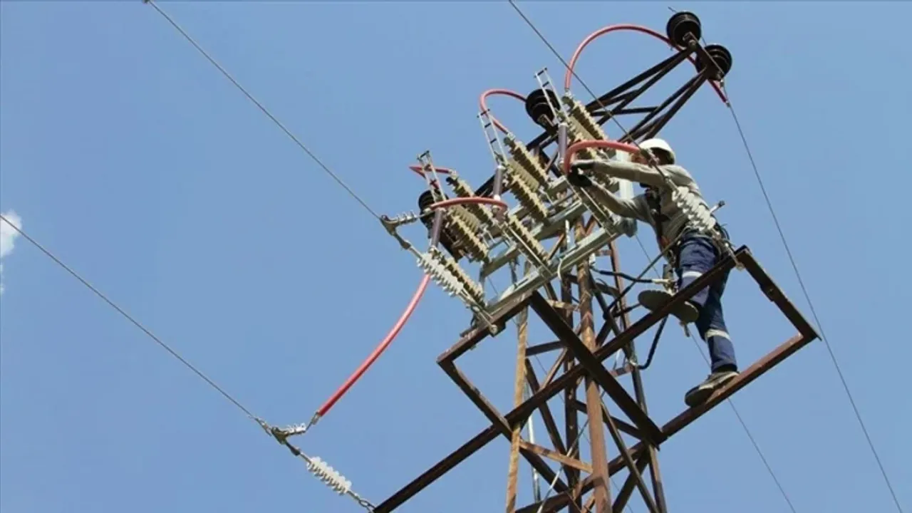 Dicle Elektrik: Şanlıurfa’da 13 ilin tüketimine denk kaçak var