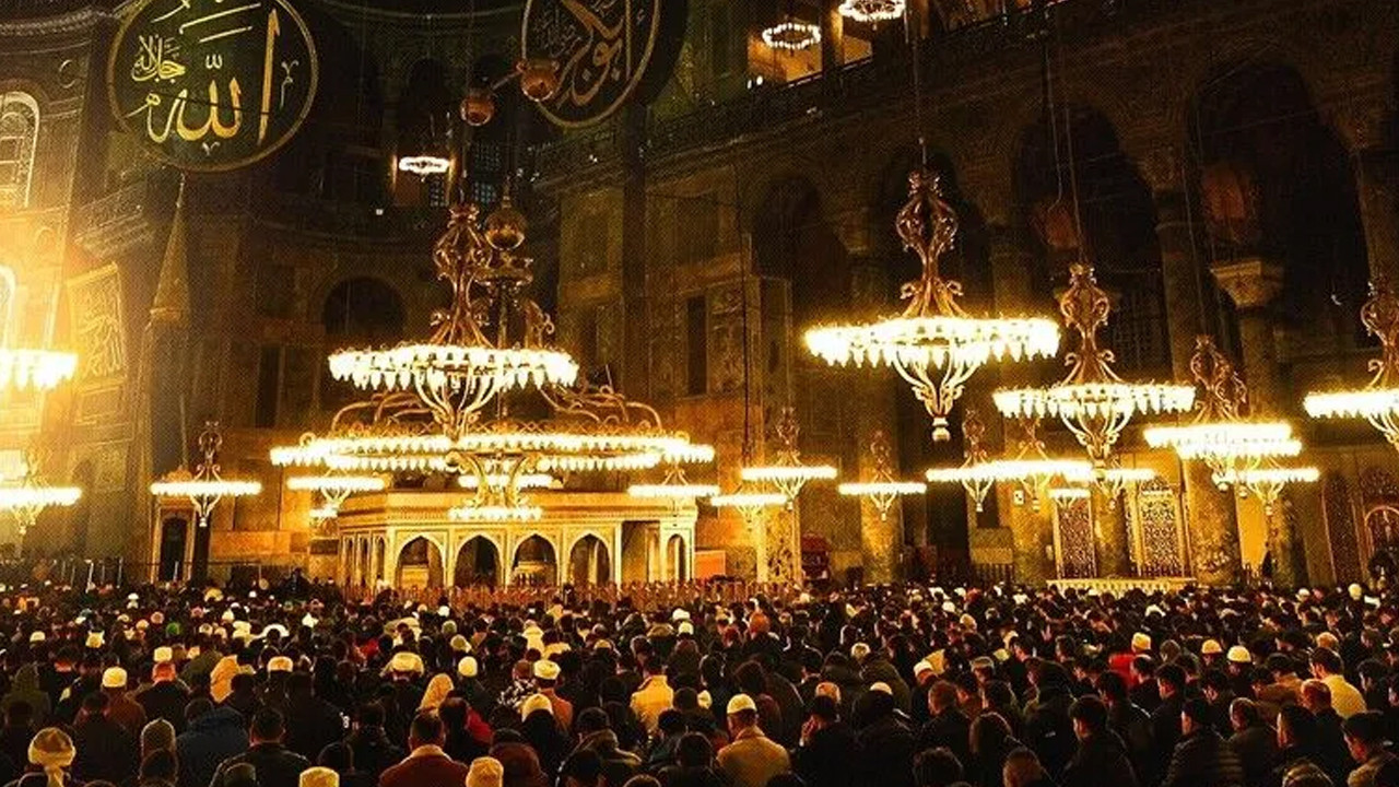 Cumhurbaşkanı Erdoğan’dan Ayasofya cami paylaşımı Cumhurbaskani erdogandan ayasofya cami paylasimi LbdWqtXR
