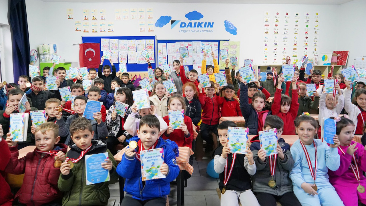 Daikin’le çocuklar yaz tatilinde hem doğayı koruyor hem ödülleri topluyor Daikinle cocuklar yaz tatilinde hem dogayi koruyor hem odulleri topluyor ZCYF249A