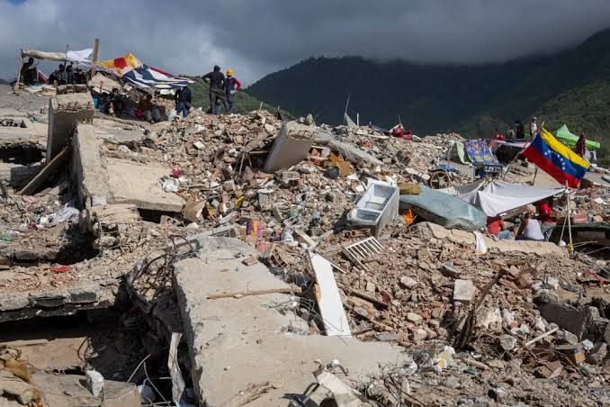 Venezueladaki depremlerde hayatini kaybedenlerin sayisi 5 bin 208e yukseldi 5QYx5bmi